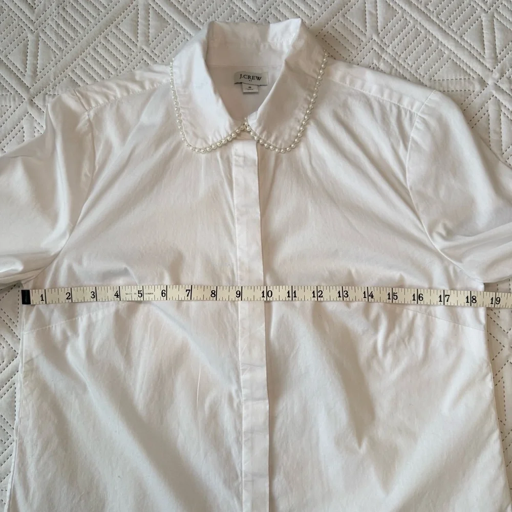J. Crew Factory Button-up shirt with pearl collar Size S